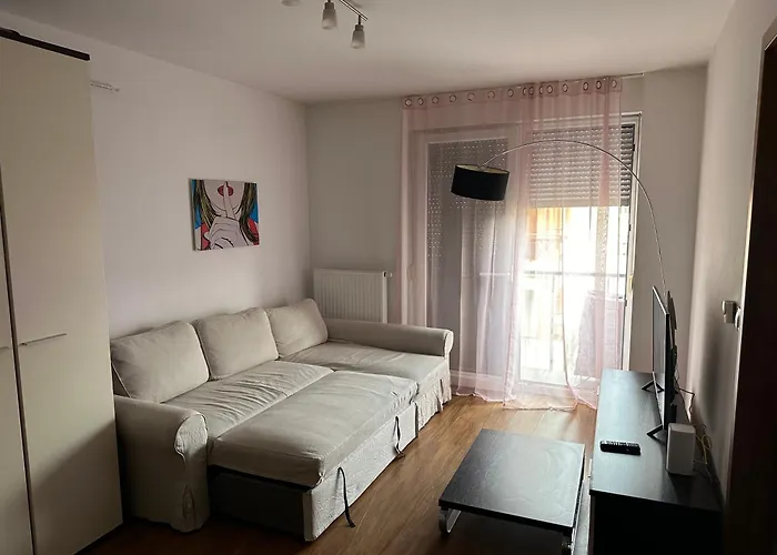 Apartment Joker